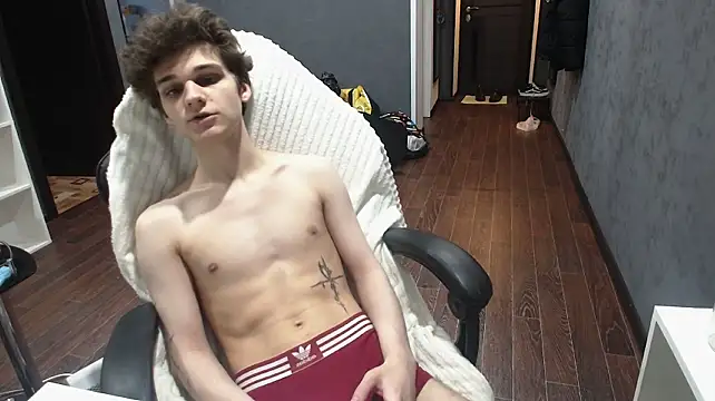 PeachTreee Show in webcam