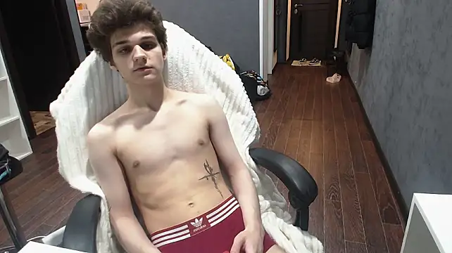 PeachTreee Webcam show