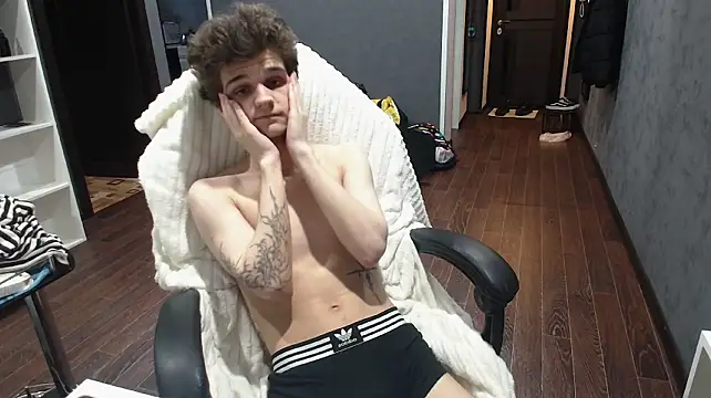 Webkamerová show PeachTreee