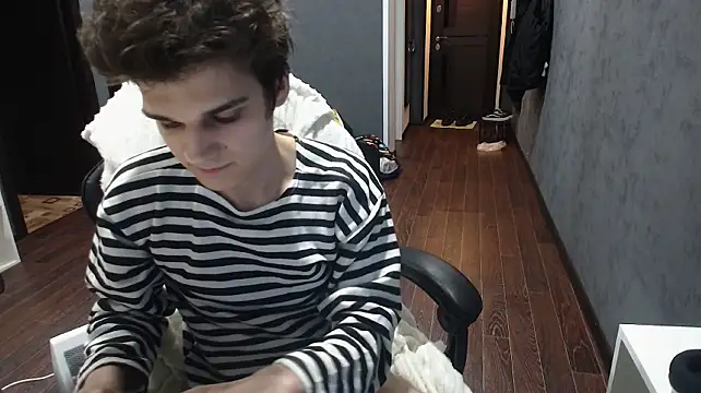 Webkamerová show PeachTreee
