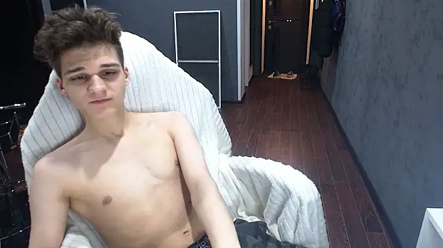 PeachTreee Pertunjukan Webcam