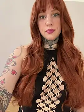 Živý XXX chat Foxy_Ink01