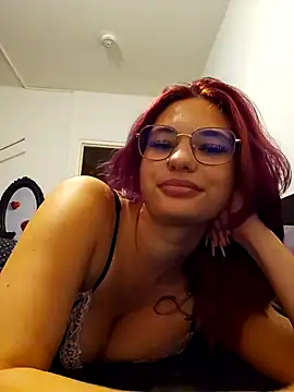 MaddieBaddieee Adlı Modelin Canlı XXX Sohbeti