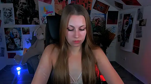 Chat XXX en directo de EvelinaSolt