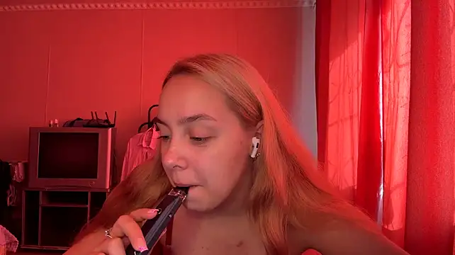 MadisonBuckaloo's Live XXX Chat