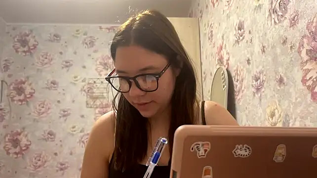 Miss_Aurelia's Live XXX Chat