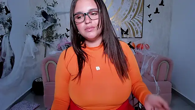 Amelissecarpis Live XXX-Chat