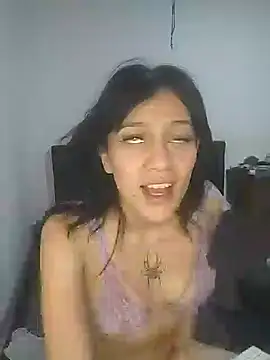 Hikary_wolf1's Live XXX Chat