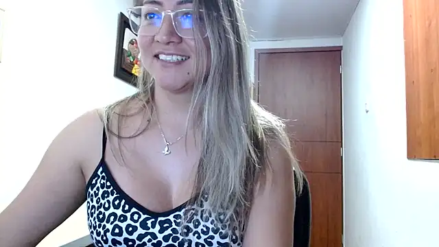 officialrosevelvett Live XXX Chat