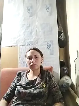 Pokazy przed kamerką – Jen-lov