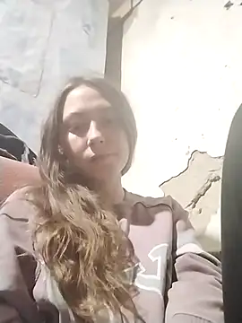 Pokazy przed kamerką – Jen-lov