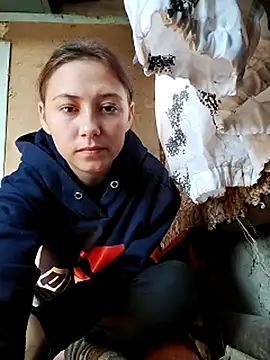 Show modela Jen-lov na web-kameri