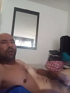 hard2cum21: διαδικτυακό σόου στην κάμερα