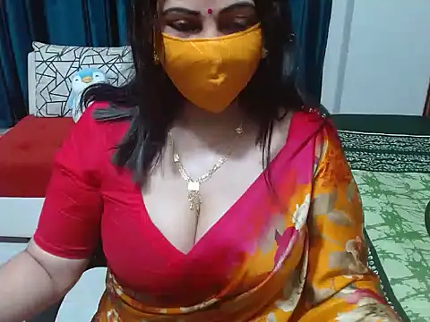 XXX chat uživo modela Moon-777