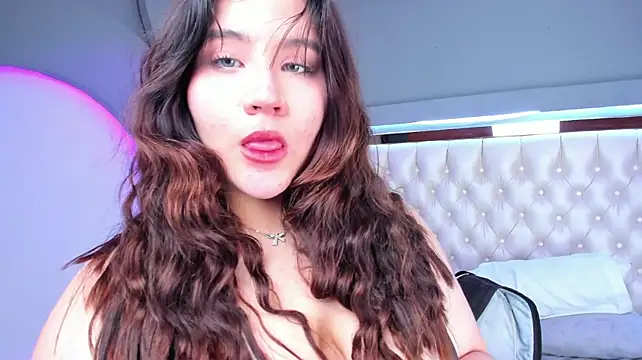 Chat XXX ao vivo de Ivy_Valet