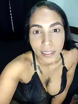 ineszi webcam show