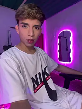 Webkamerová show Liiam_Twiiink