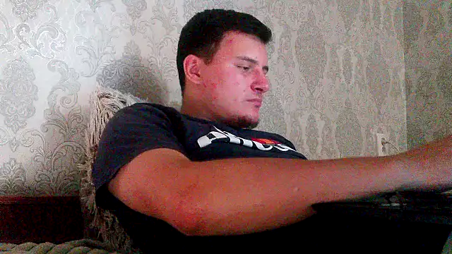 miki_lav1 webcam show