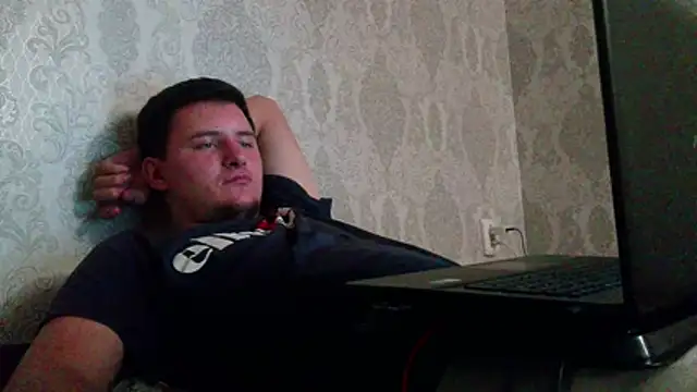 miki_lav1 webkamerás műsora