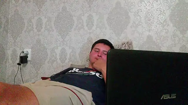 miki_lav1 Show Webcam