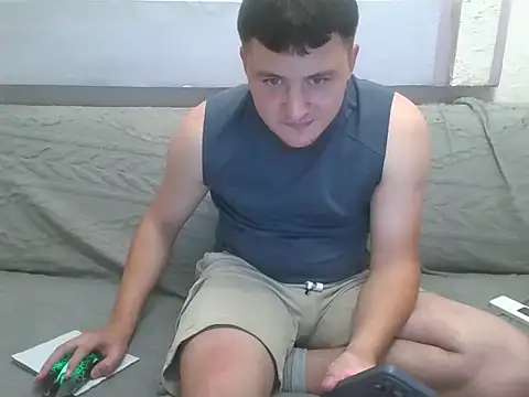 miki_lav1 Webcam Show