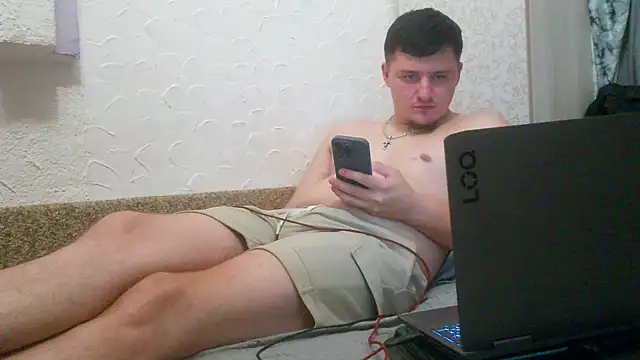 Show modela miki_lav1 na web-kameri