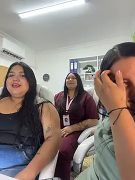 Mia_roussee_n Live XXX chat