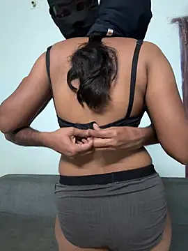 Tamil_sexy_couples Show in webcam