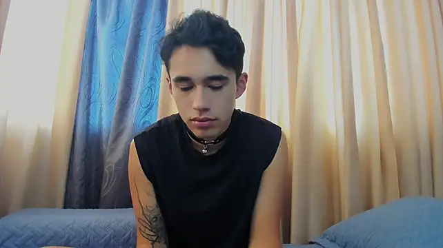 Kcq356573 Webcam Show