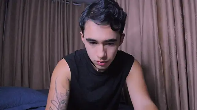 Kcq356573 Webcam Show