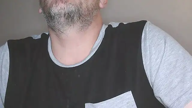 הופעת וובקאם של BronzeLeaf247