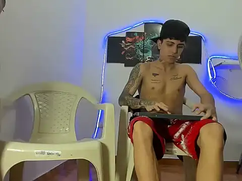 _sir_boss_latin420_ Show in webcam