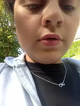 Curvy_Girl588 Webcam Show