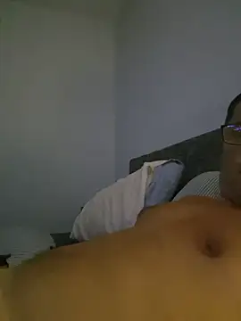 Gaz0010 – webcam-show