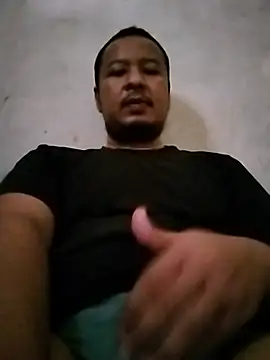 Riu696's Webcam Show