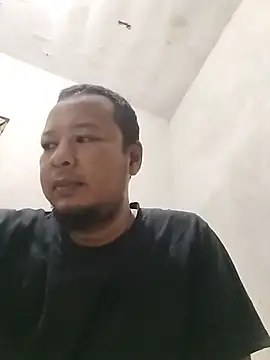 Riu696 webkamerás műsora