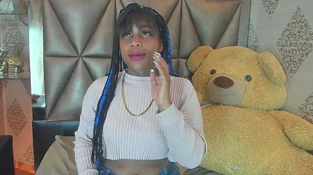 XXX chat uživo modela Ataleya_Doll