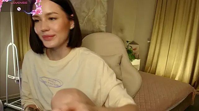 Chat +18 de aria__milaa ao vivo