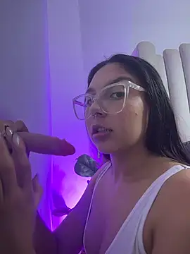 Вебкам-шоу lexy_evannss