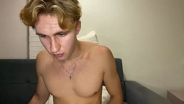 MarvinLur Show in webcam