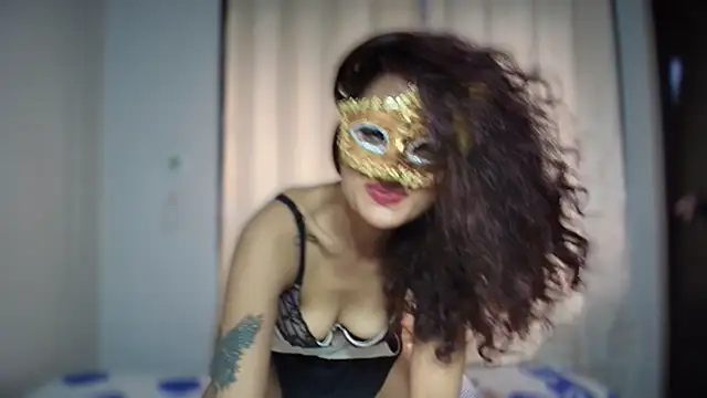 ScarletSeductive's Webcam Show