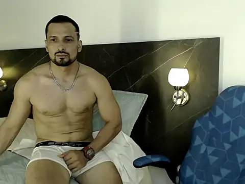 ThorTitan20 Webcam-Show