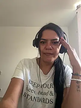 Cherryblazexoxo Chat XXX live