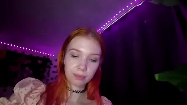 RedAriana Webcamshow