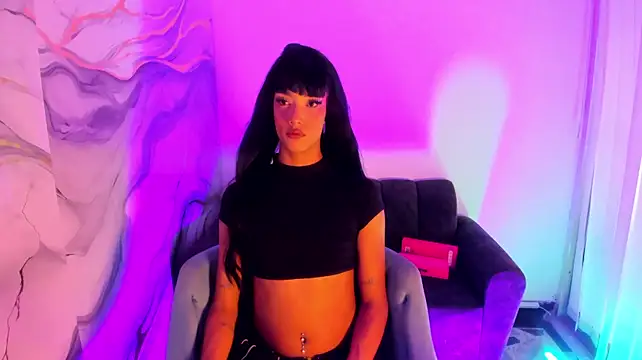 SelenaRogerss Webcam Show