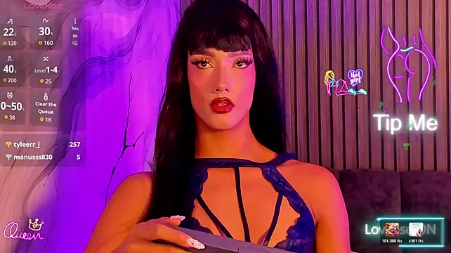 SelenaRogerss Show in webcam