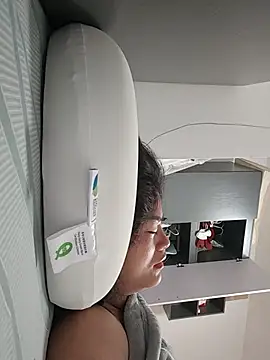 Asianangelnow Adlı Modelin Canlı XXX Sohbeti