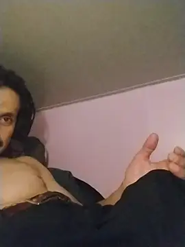 הופעת וובקאם של xxkrizzxx