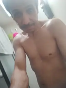 Show modela xxkrizzxx na web-kameri
