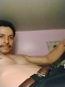 Webkamerová show xxkrizzxx